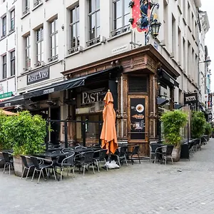 Apartment Beautiful In The Heart Of, Antwerp